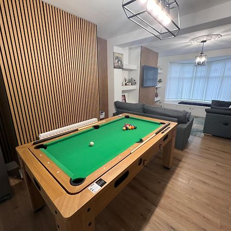 Numero Venti Aparthouse Wifi Parking Hot Tub ニューカッスル・アポン・タイン エクステリア 写真
